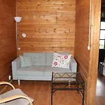 Viisi Leipaeae Apartman *
